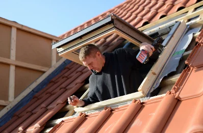 Pose de fenêtres de toit Velux à Cervens